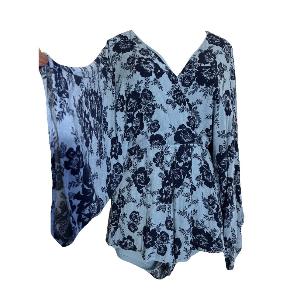 Womens Large Boho Romper Blue Floral Deep V-neck Dolman Sleeve Keyhole Button